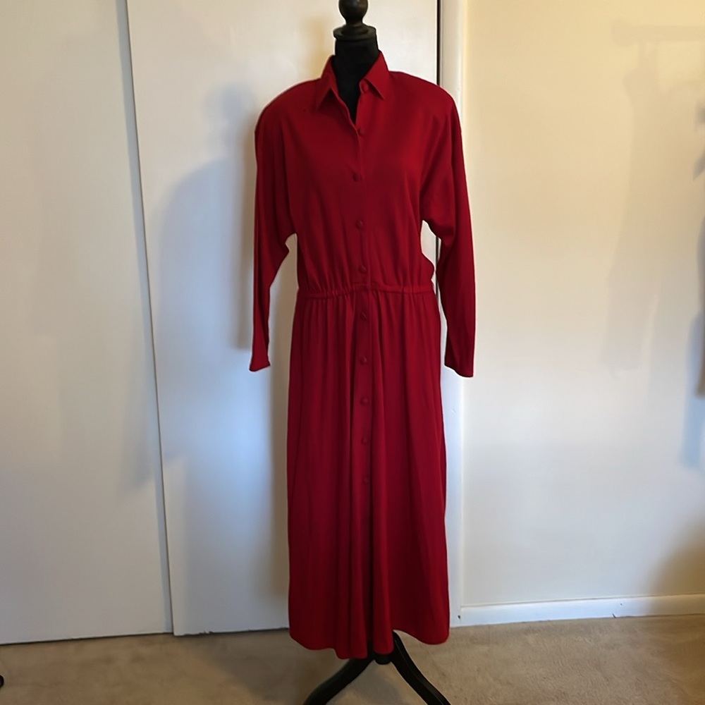 Jones River Traders Red wool long sleeved Dress. Size Medium. 100% wool.